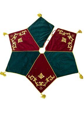 Embroidered Velvet Christmas Tree Skirt With Tassels Red & Green 48"
